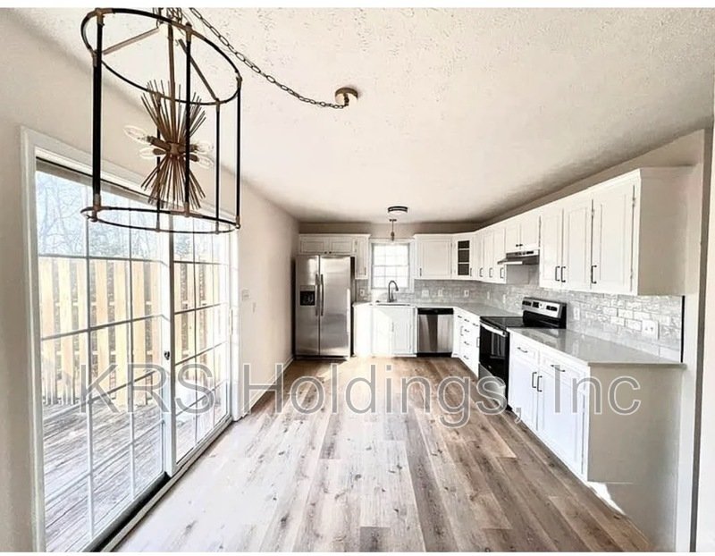 Bright property image