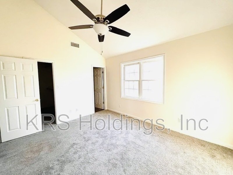 Bright property image