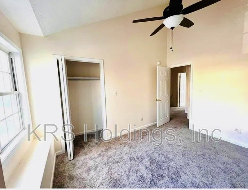Bright property image