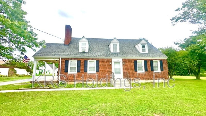 Charming property image