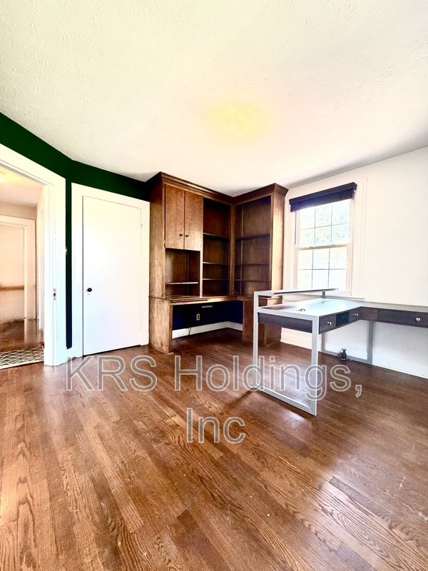 Charming property image