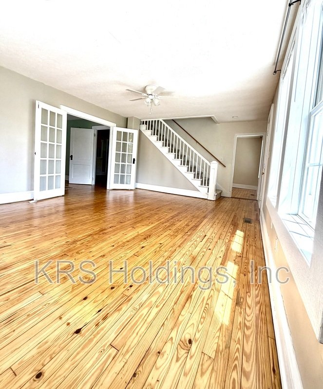 Bright property image